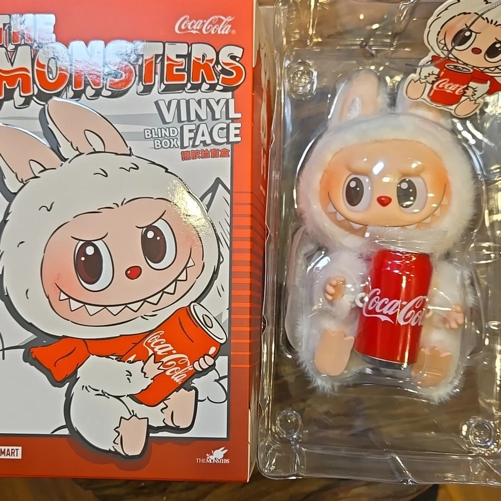 ONE (1) - POP MART Coca Cola The Monster Vinyl Face (Key Chain/Charm)